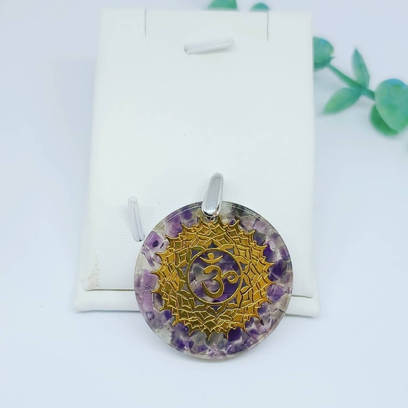 Amethyst Orgonite On symbol Pendant - Picture 2 of 3